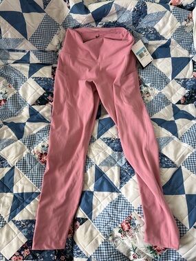 Nike One Women's Pink High-Rise Leggings size M nwt